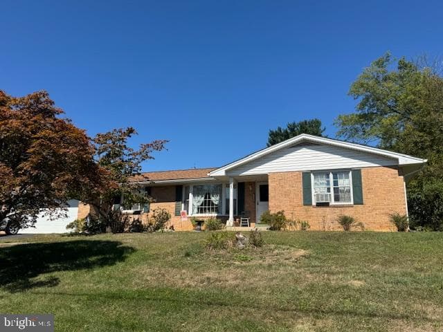 360 Holiday Lane