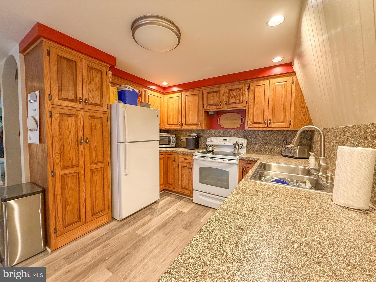 78 Fairview Road photo 29