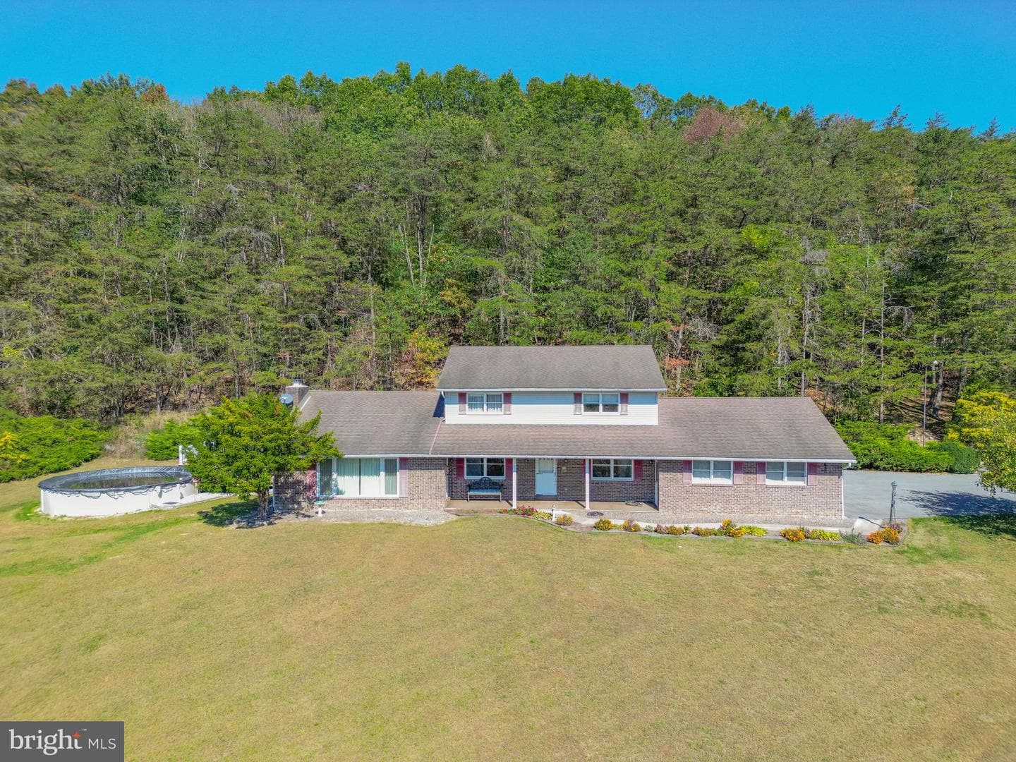105 Shrefflers Lane photo 1