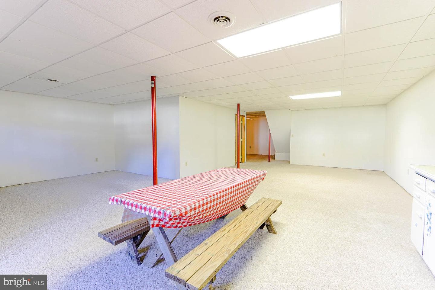 10 Flatland Road photo 42