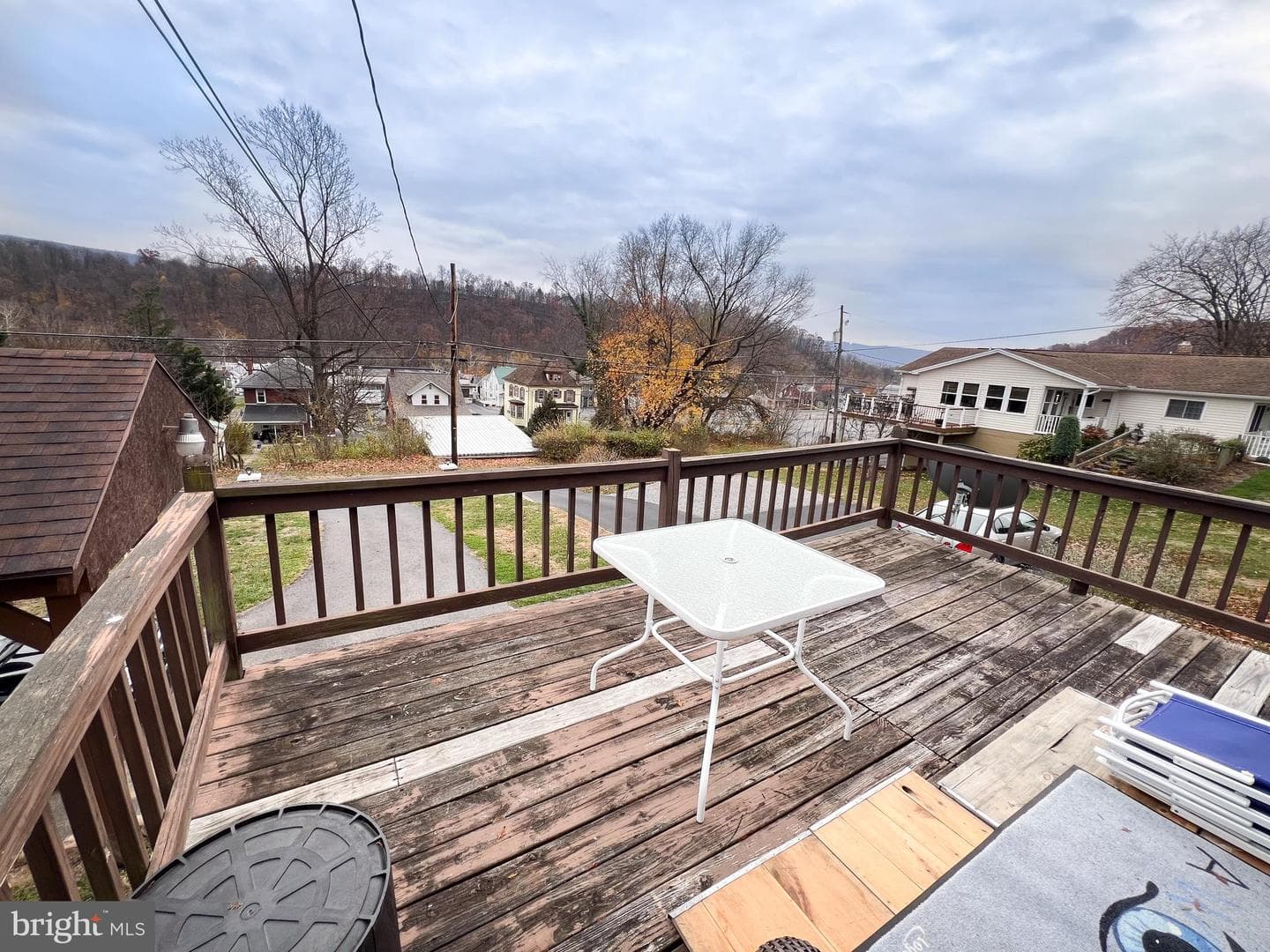 525 Highland Ave photo 10