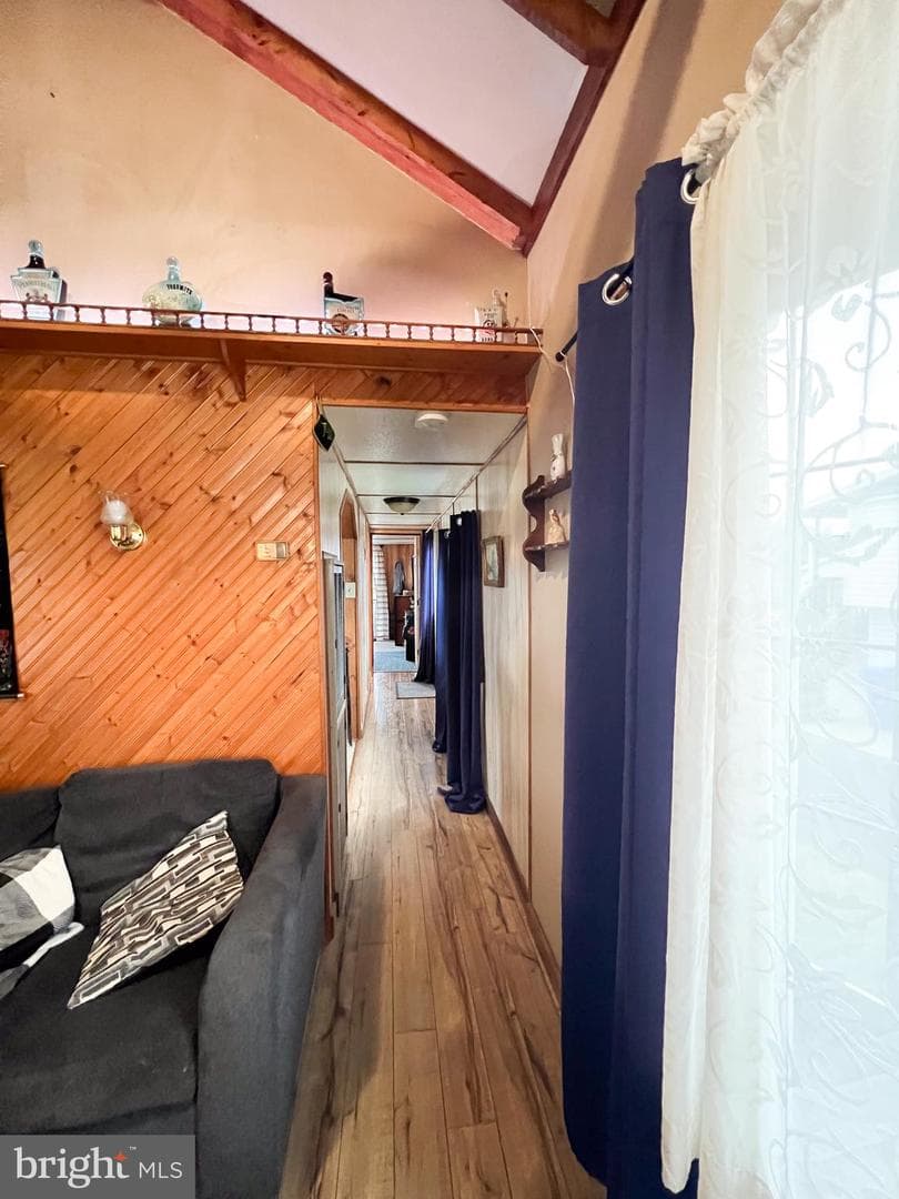 525 Highland Ave photo 15
