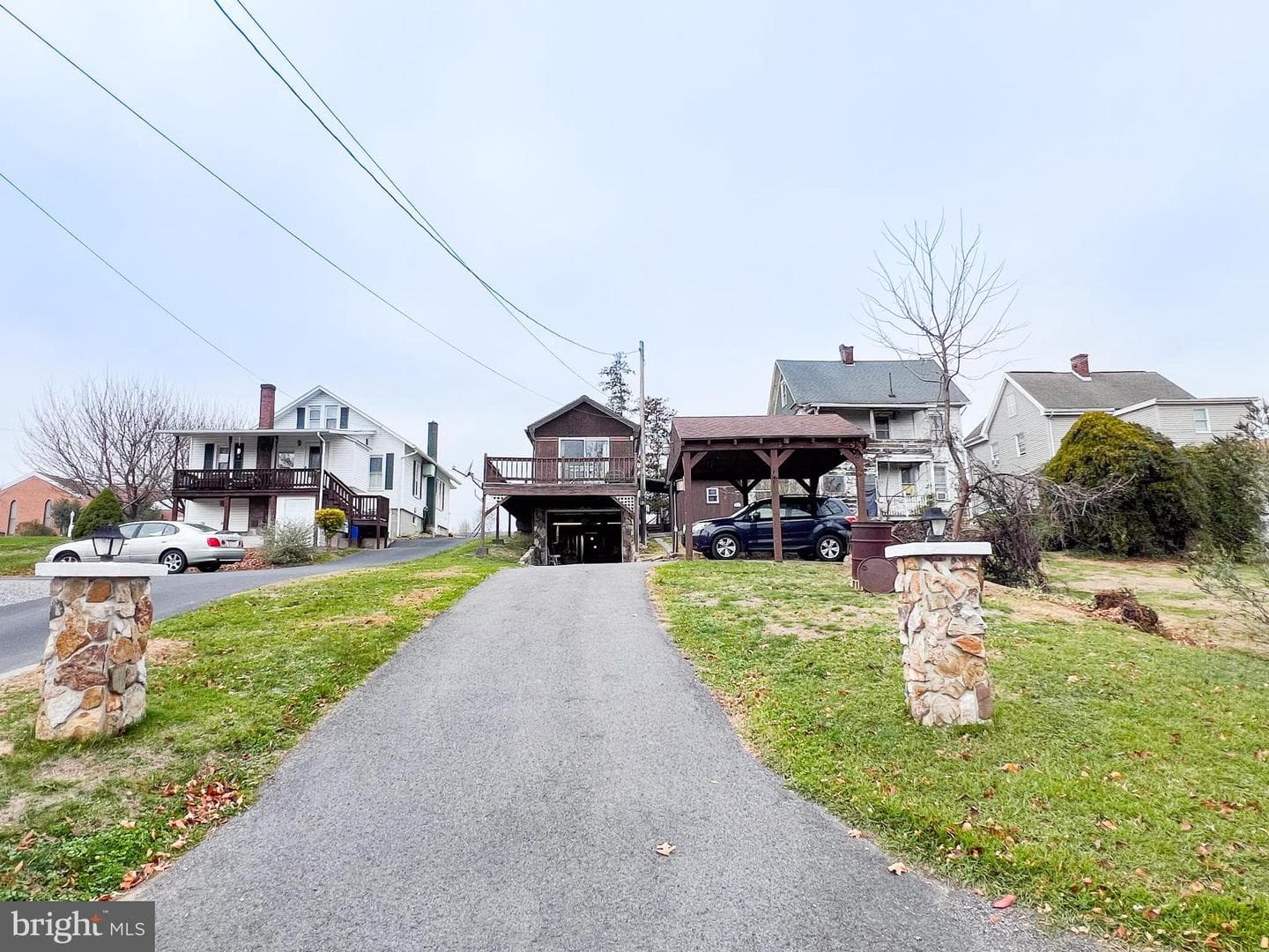 525 Highland Ave photo 38