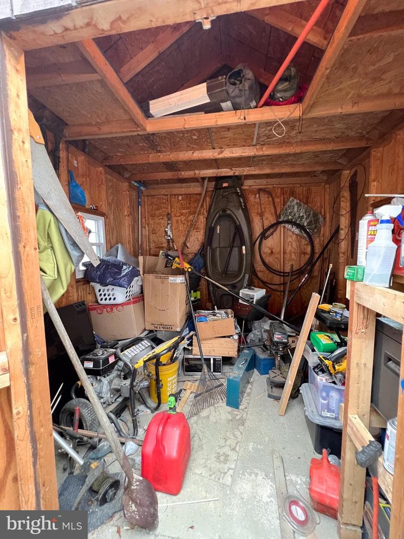 525 Highland Ave photo 41