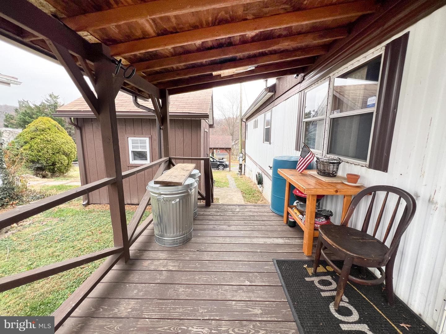 525 Highland Ave photo 43