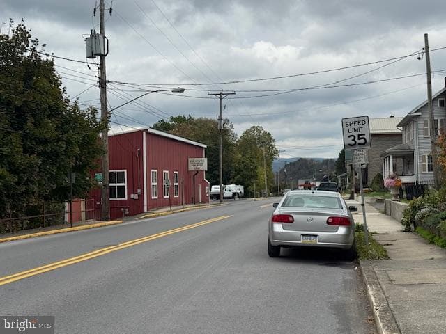 10 S Main St photo 39
