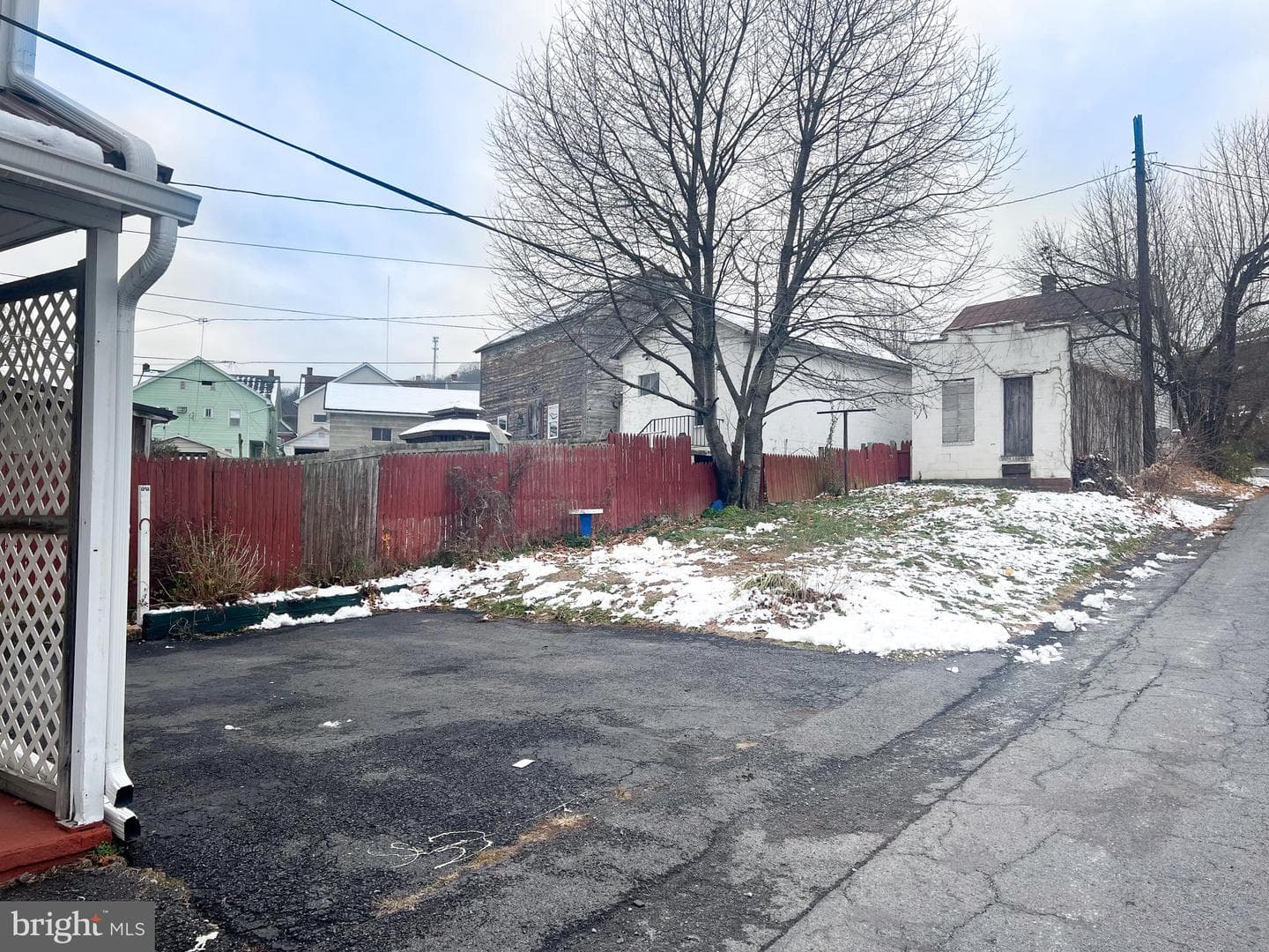 119 S Walnut Street photo 19