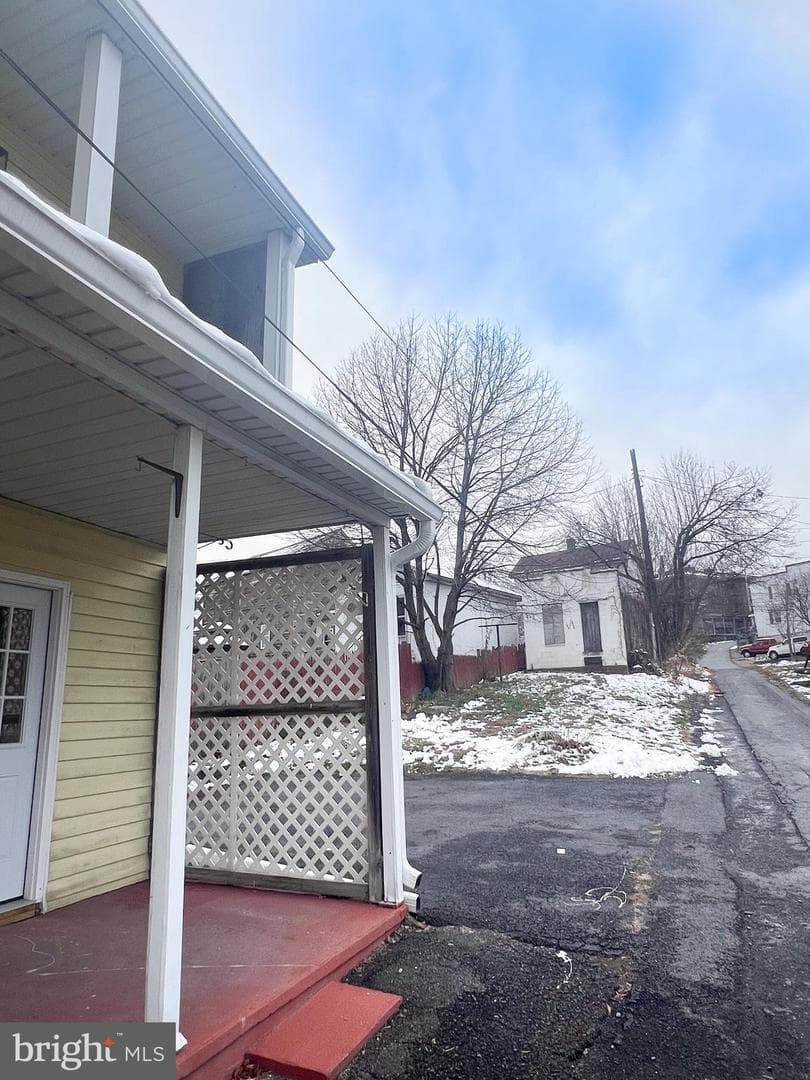 119 S Walnut Street photo 24