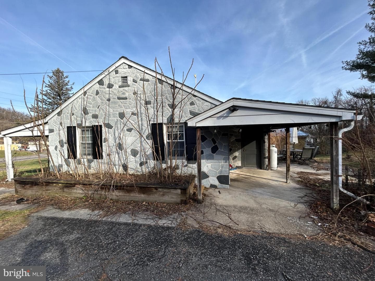 8102 Us Highway 522 photo 6