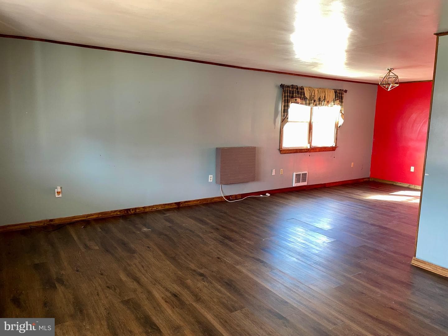 545 Summit Drive photo 8