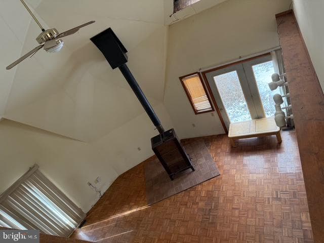 15 Lower Paradise Drive photo 8