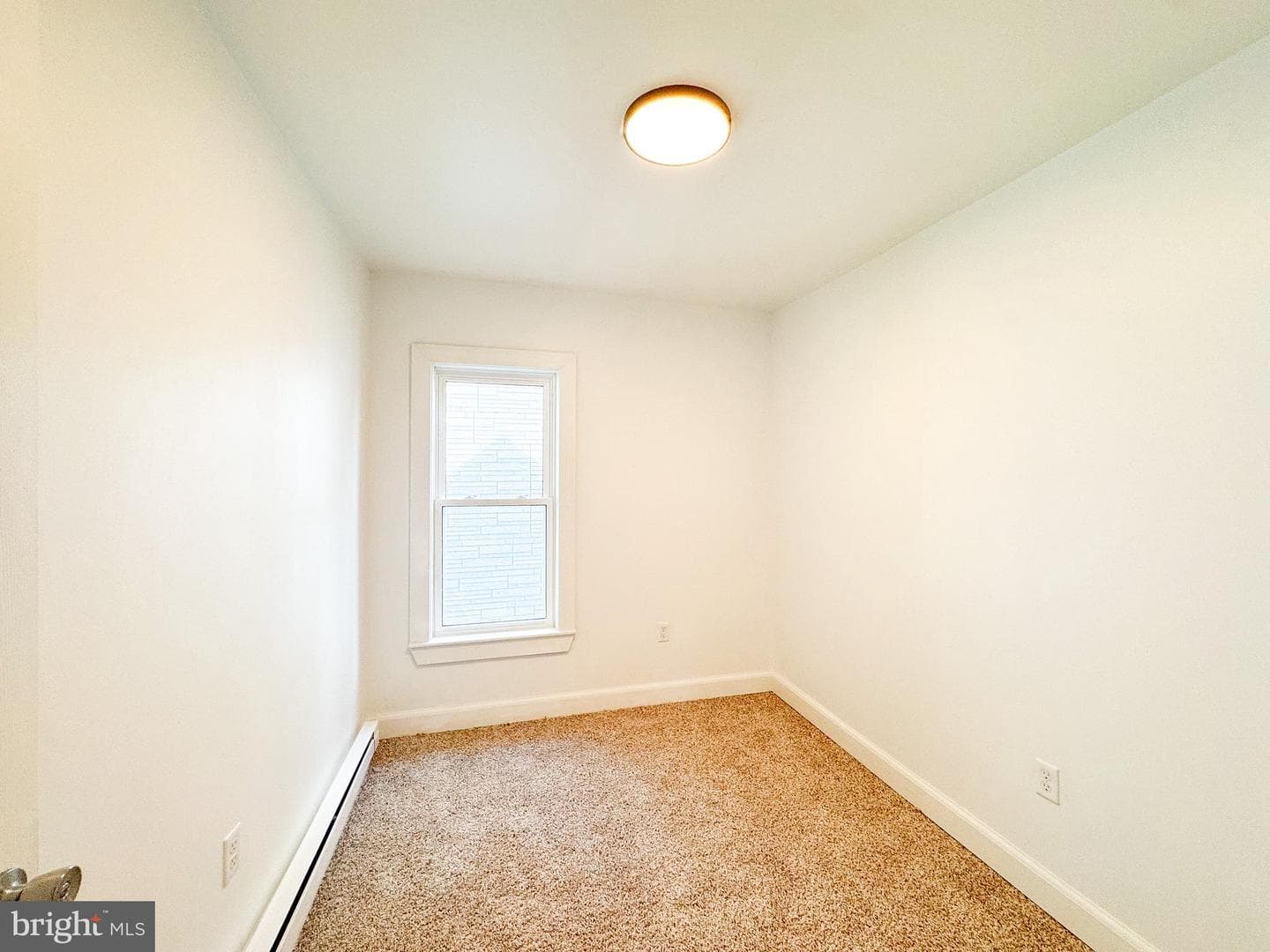 32 S Mann Avenue photo 15