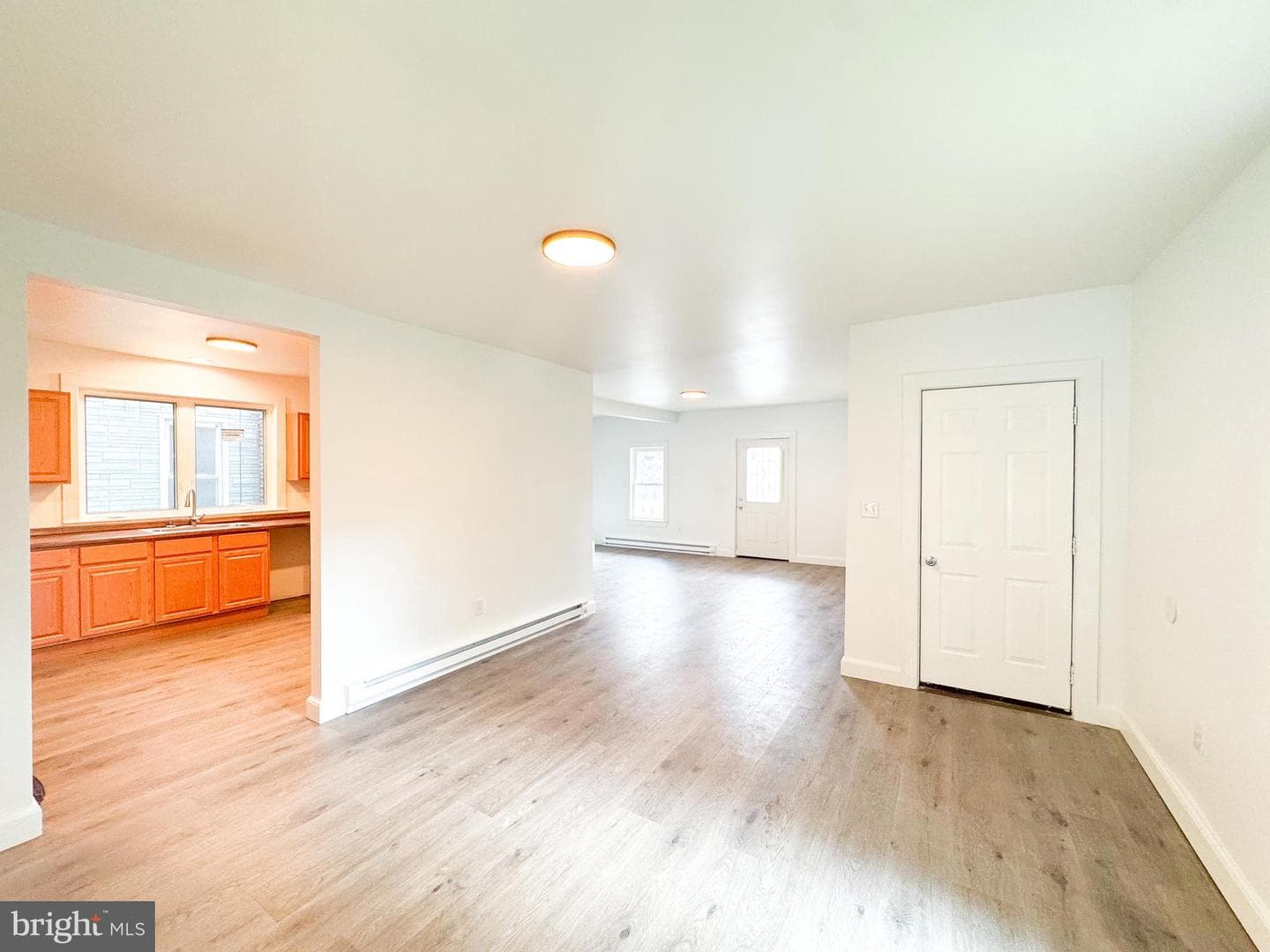 32 S Mann Avenue photo 5