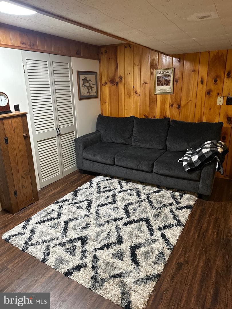 10 Winding Way photo 33