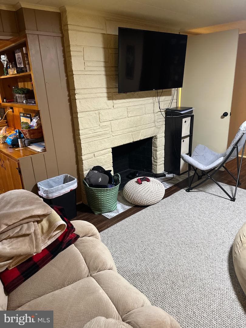 10 Winding Way photo 37