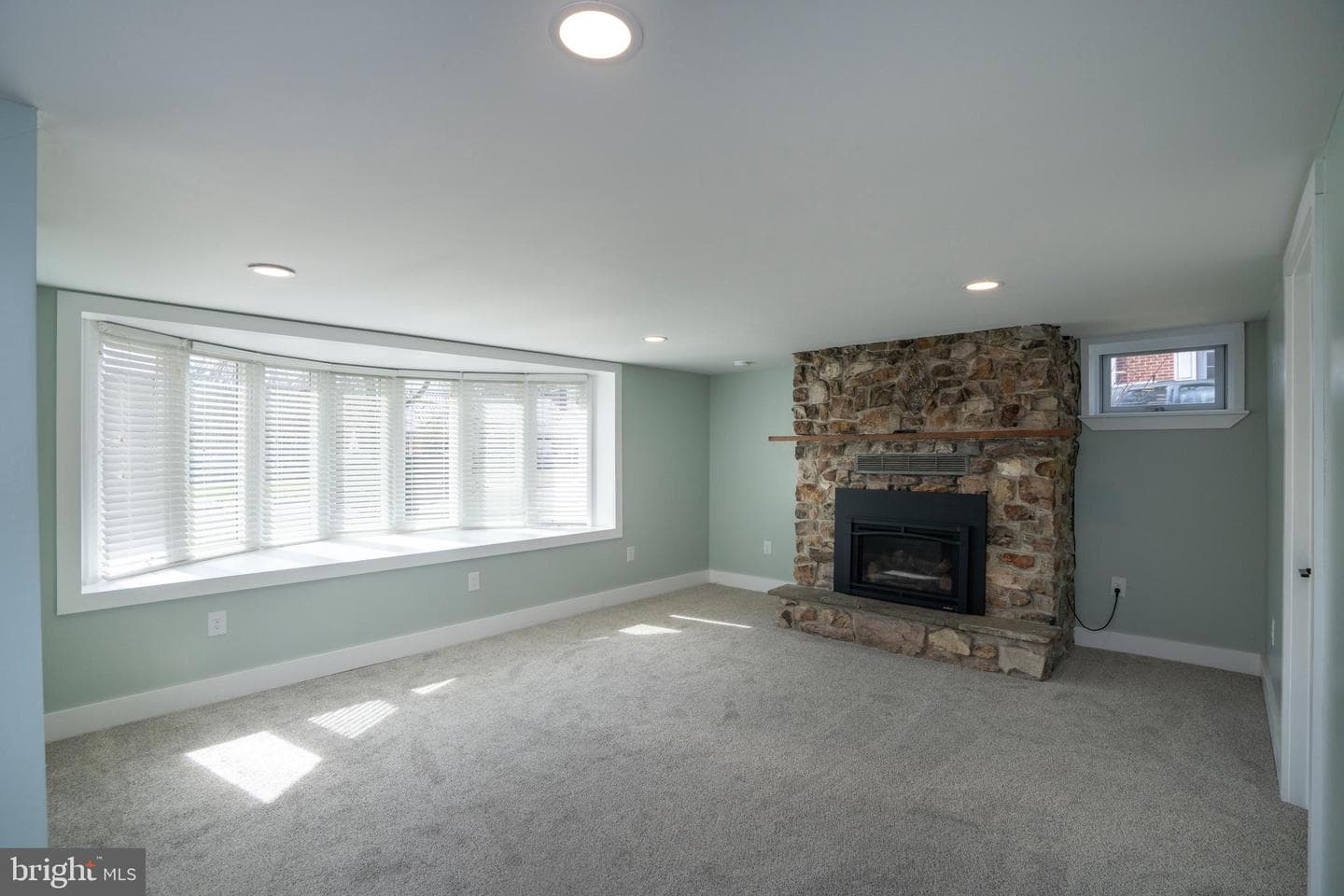 17 Sunset Road photo 31