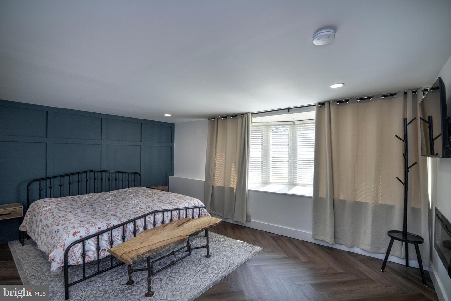 17 Sunset Road photo 42