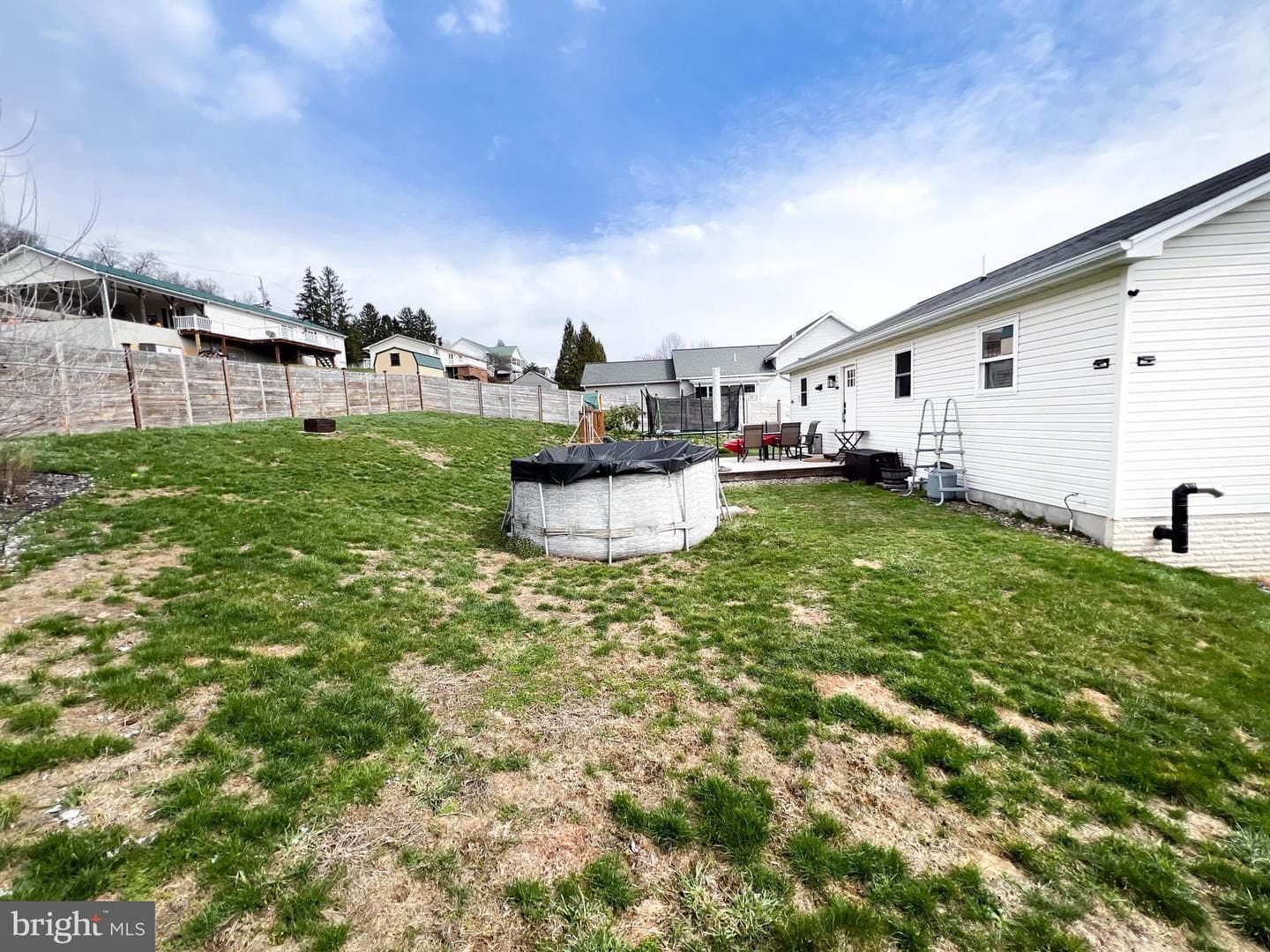 15 Birch Drive photo 3