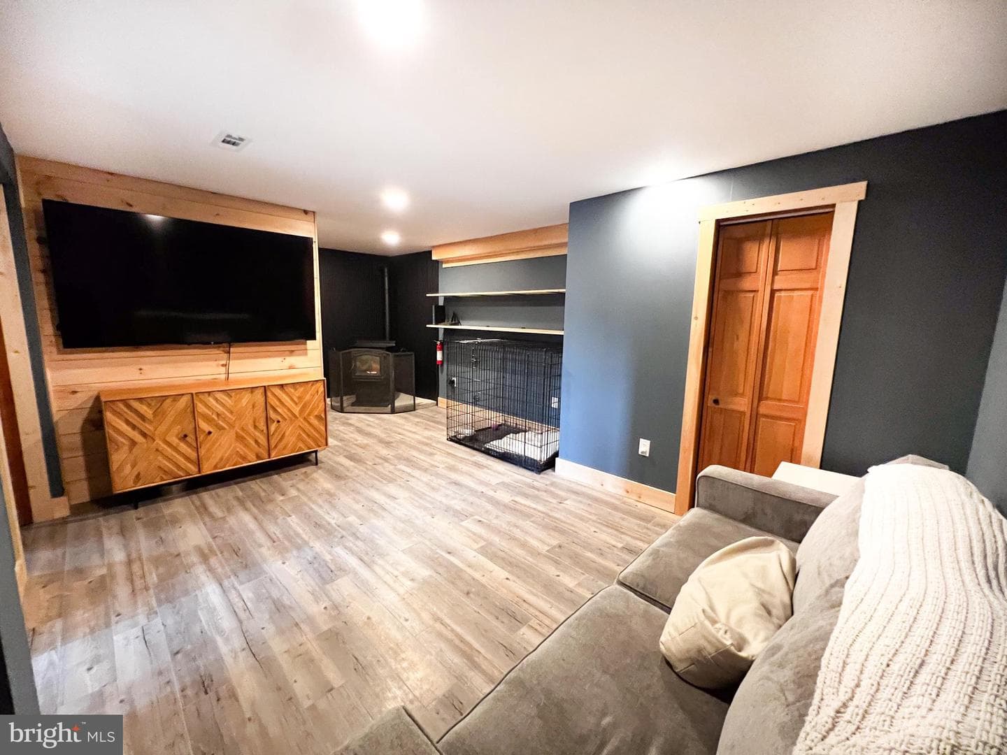 15 Birch Drive photo 32