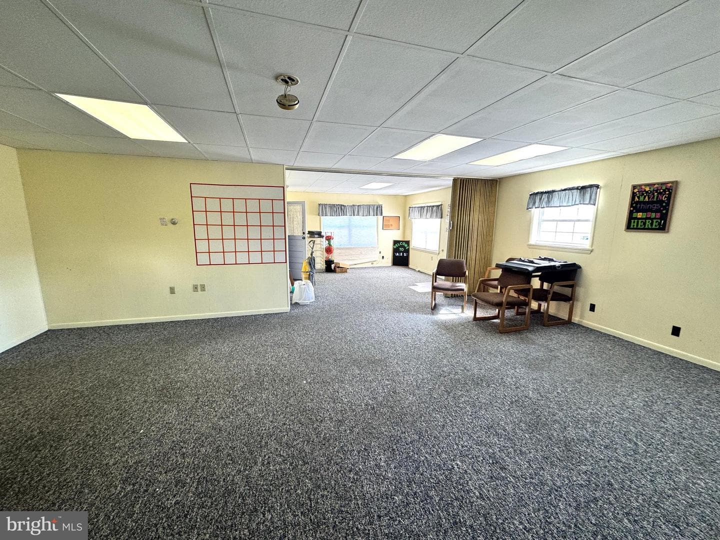 401 Yale Street photo 15
