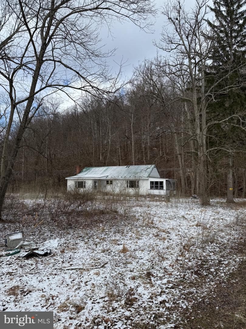 35 Hibridge Circle, Lewistown