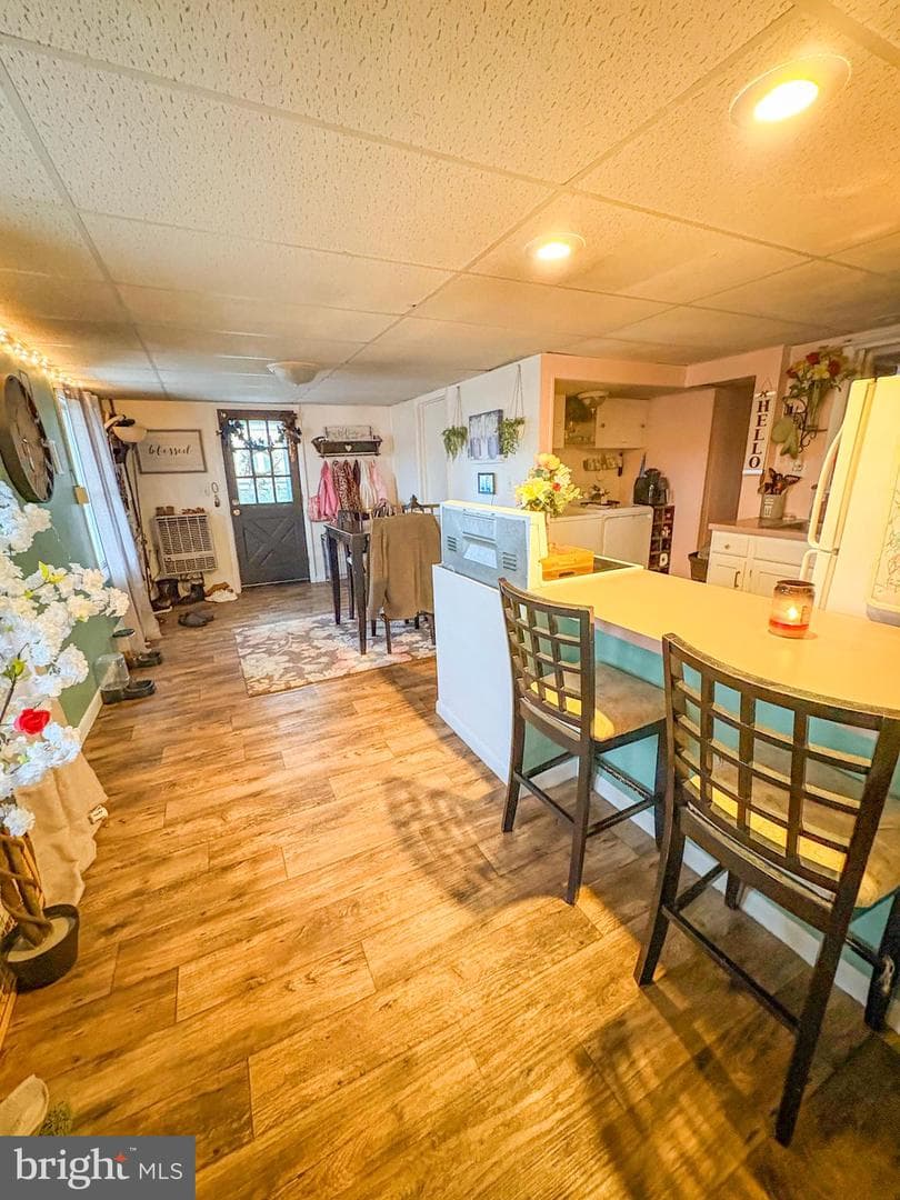 12 Green Avenue photo 4