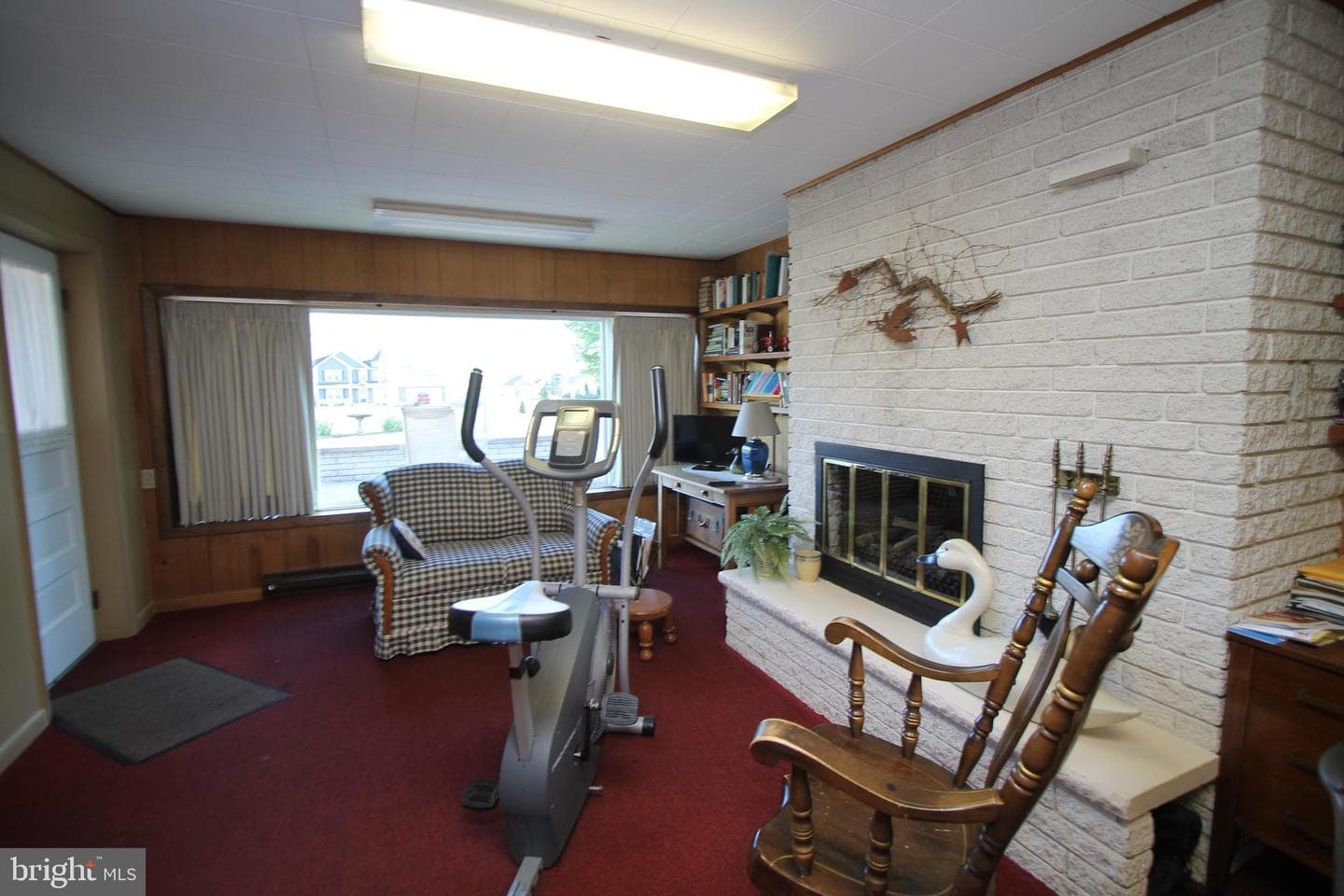 102 Poe Street photo 34