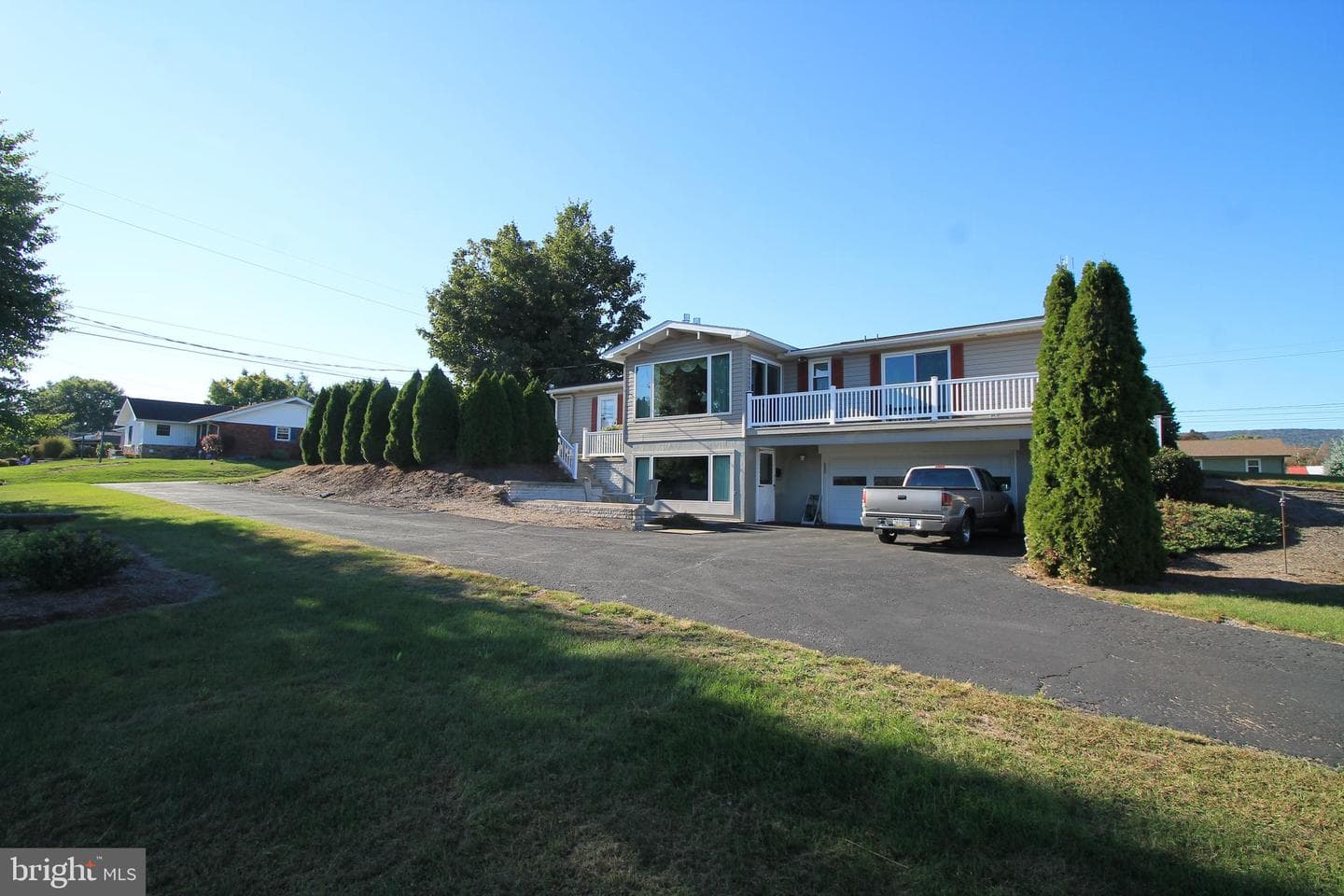 102 Poe Street photo 38