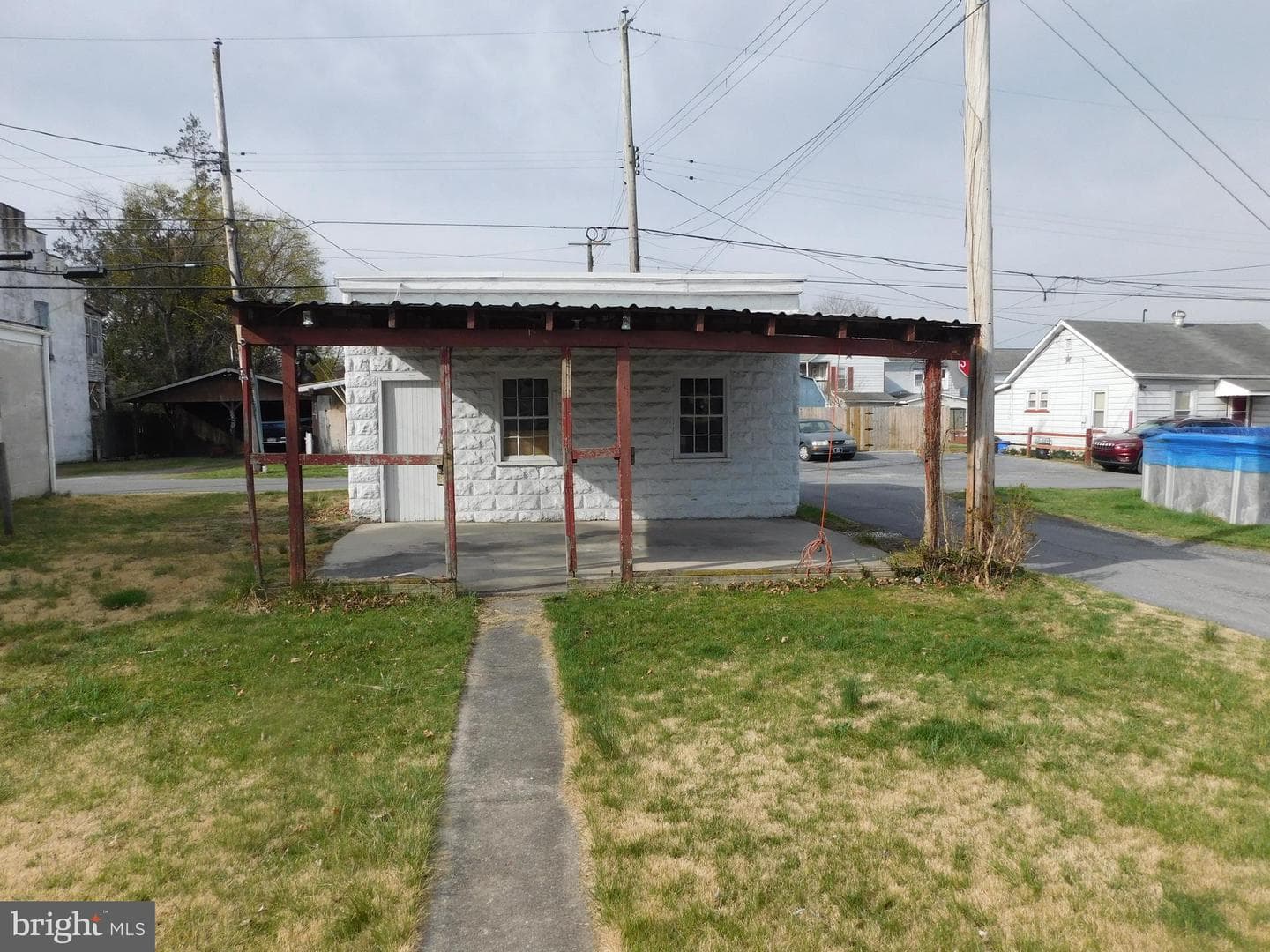 402 South Main Street photo 3