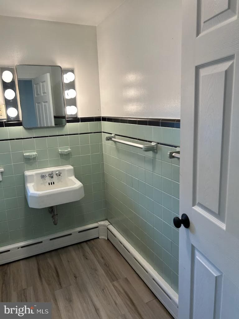 118 E Fleming Avenue photo 27