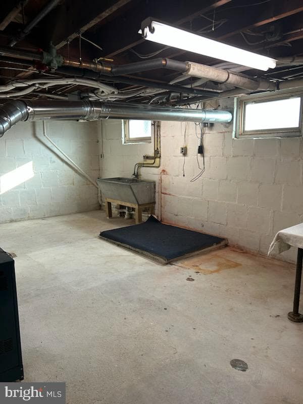 118 E Fleming Avenue photo 34