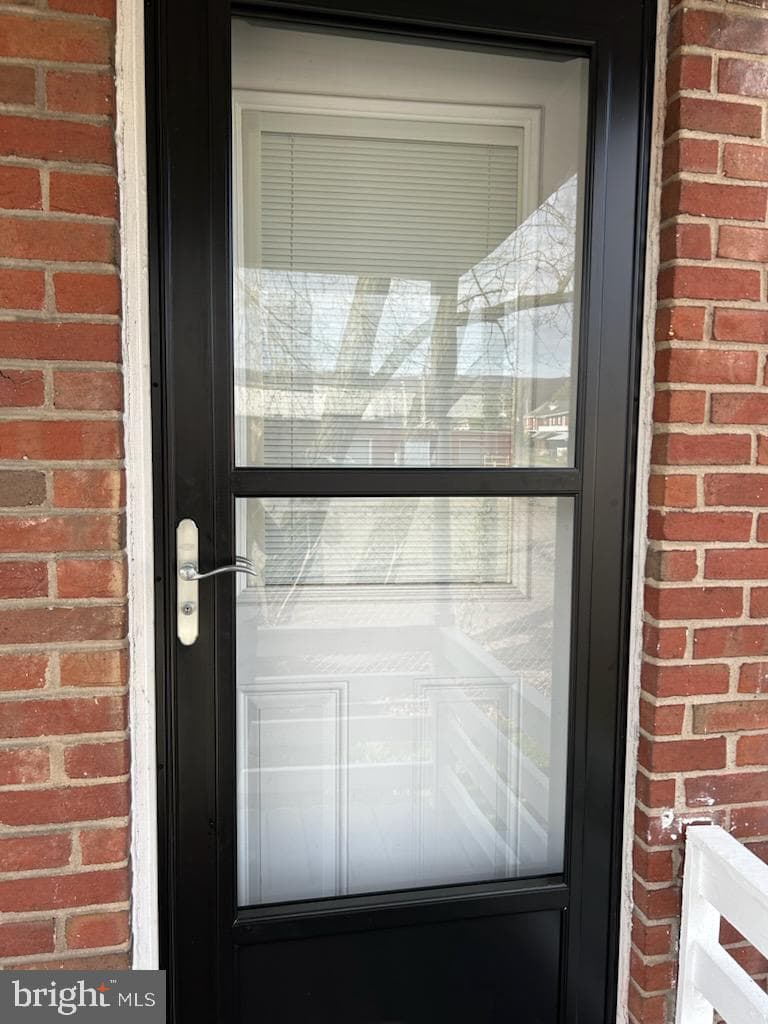 118 E Fleming Avenue photo 45