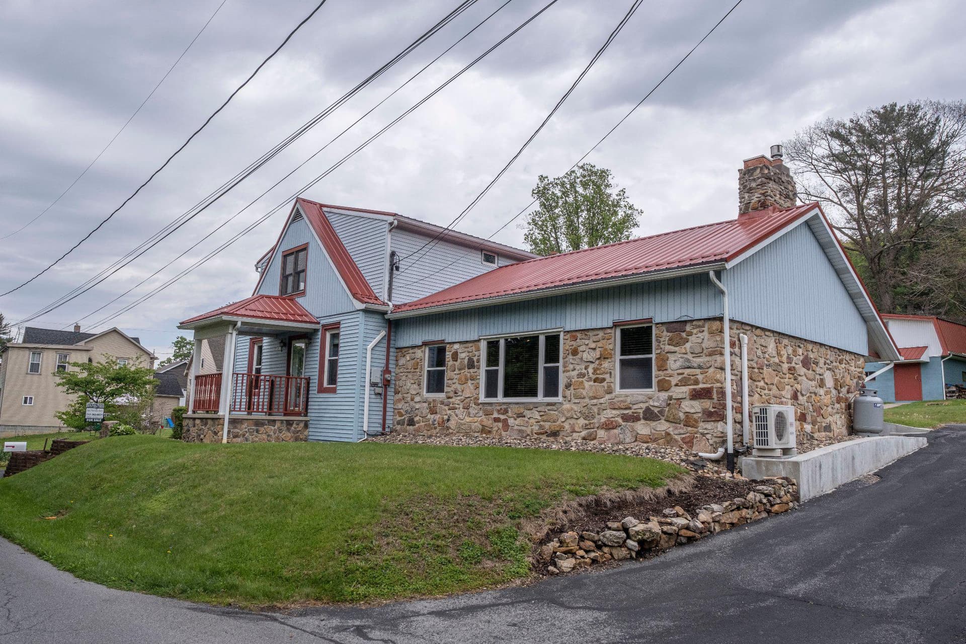 540 Wood Street, Burnham