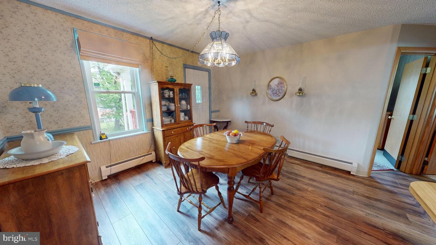 540 Wood Street photo 7