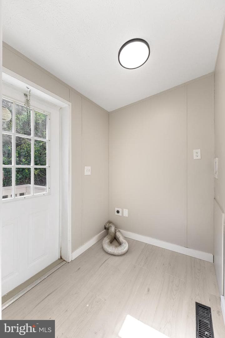 4943 Sr 103 N photo 17