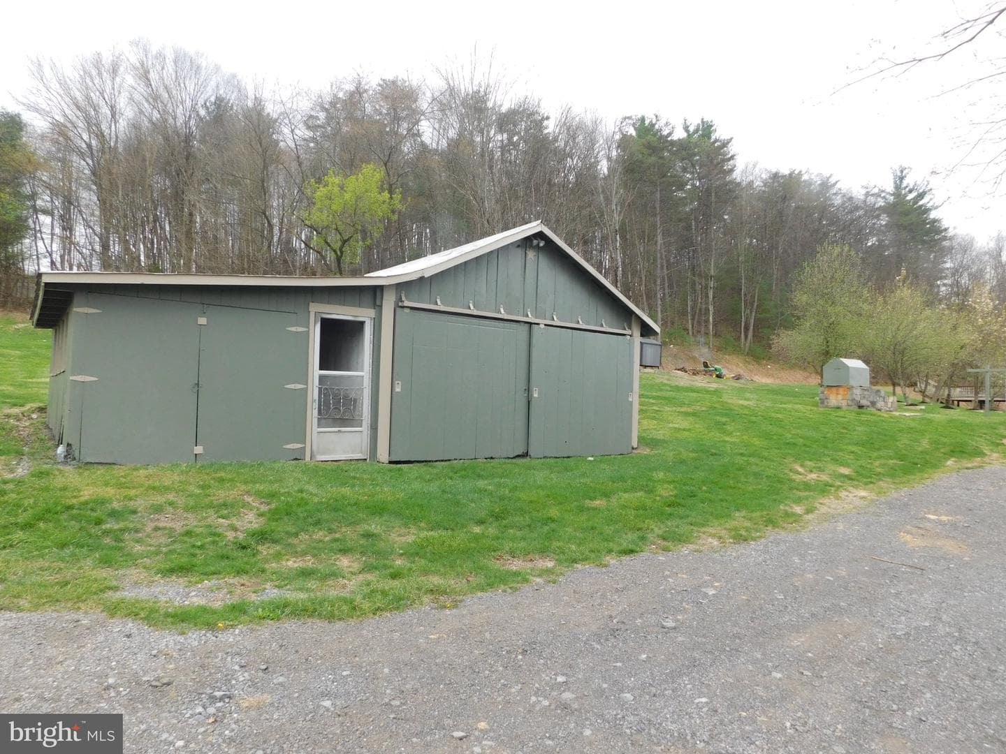 700 Whiskey Road photo 3