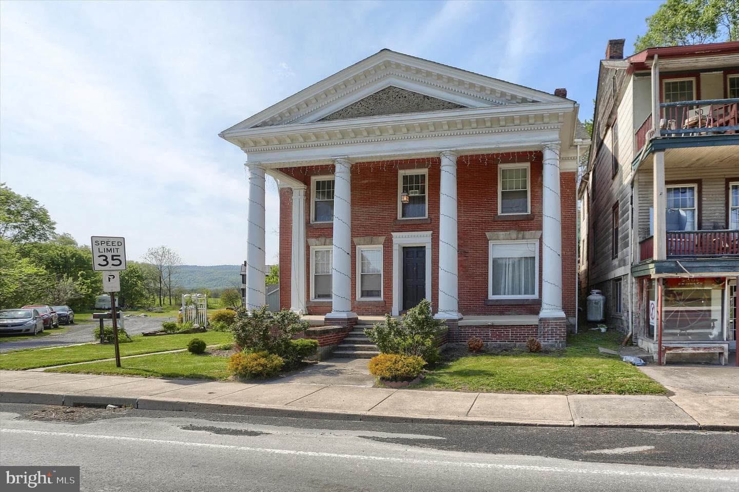 3947 W Main Street, Belleville