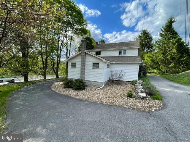 378 Tea Creek Rd photo 34