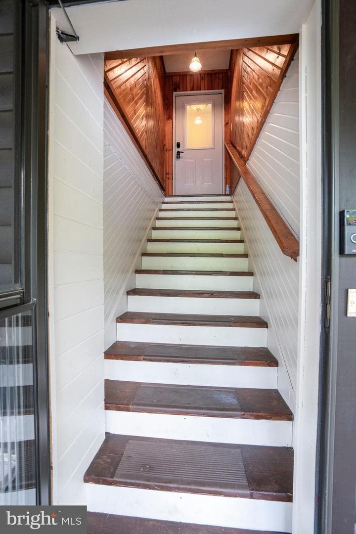 145 Cross Street photo 24