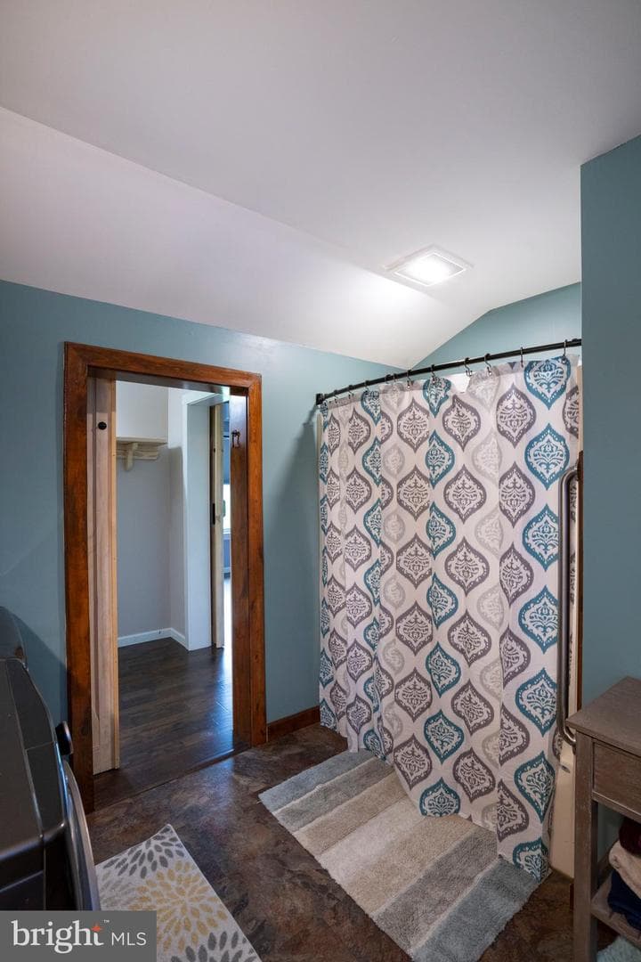 145 Cross Street photo 60