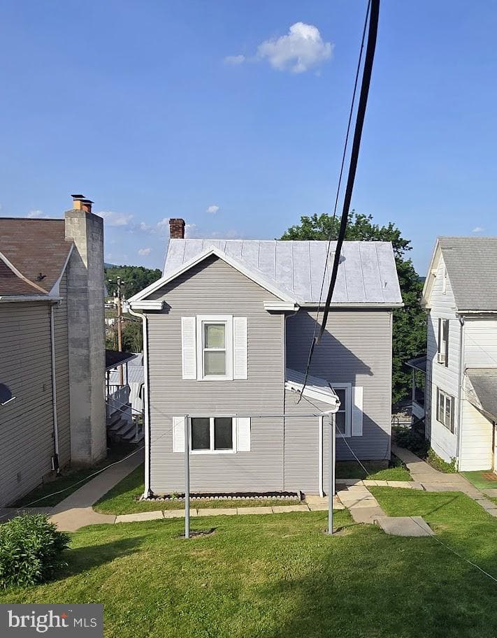118 S Mann Avenue photo 12