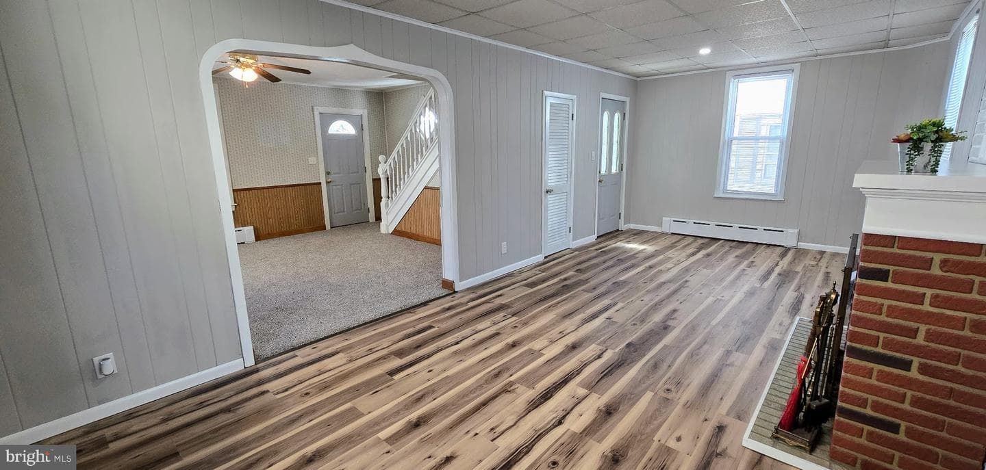 118 S Mann Avenue photo 4