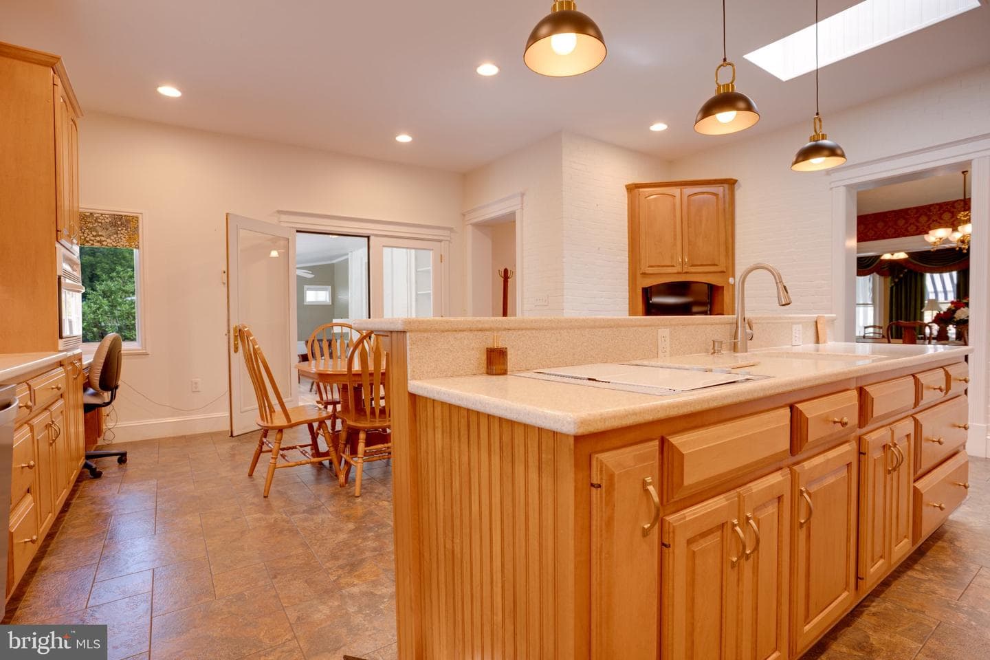 149 Walnut Street photo 25