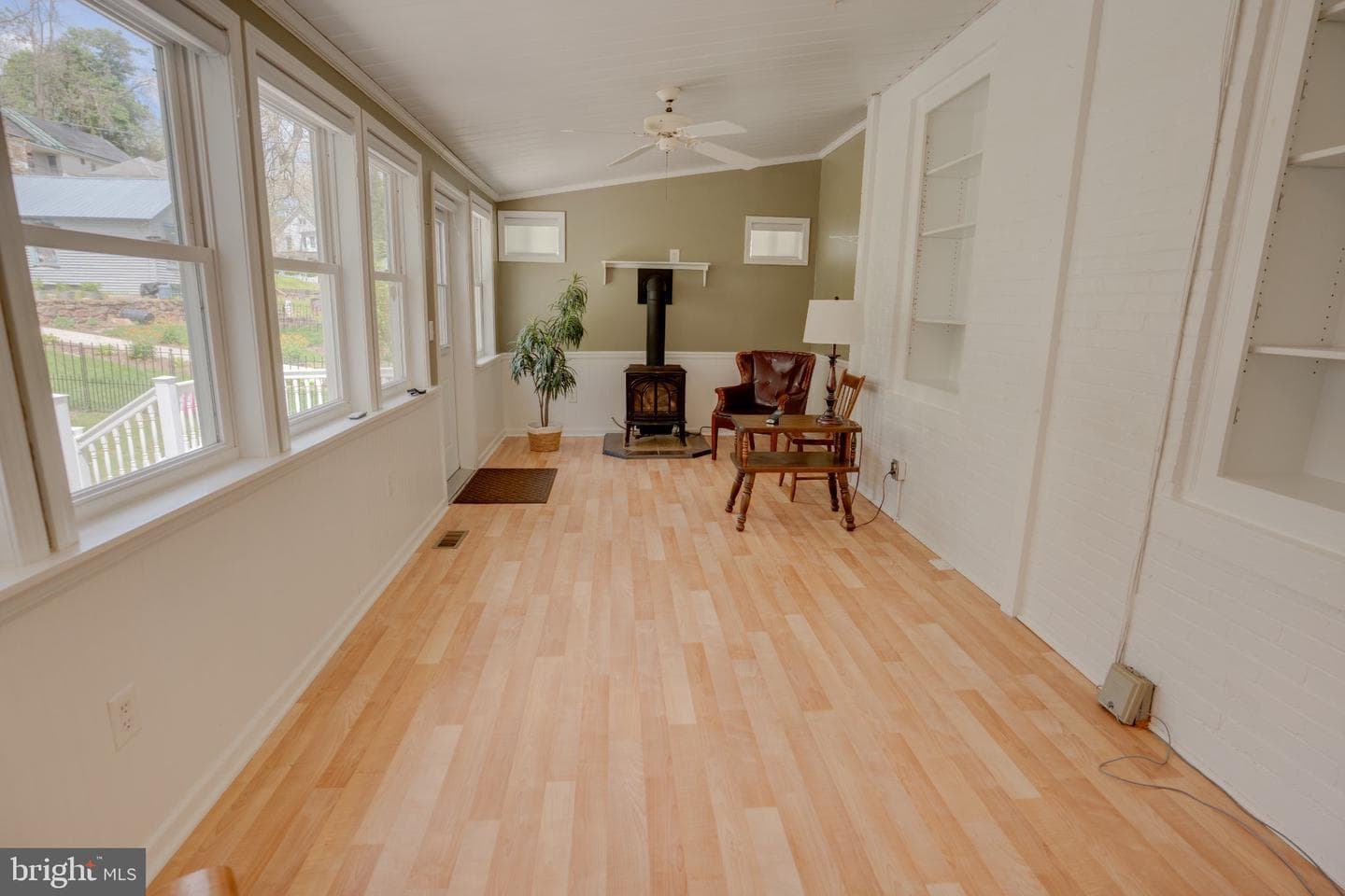149 Walnut Street photo 26
