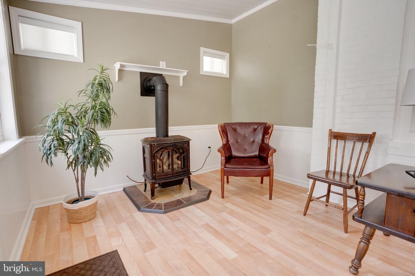 149 Walnut Street photo 28