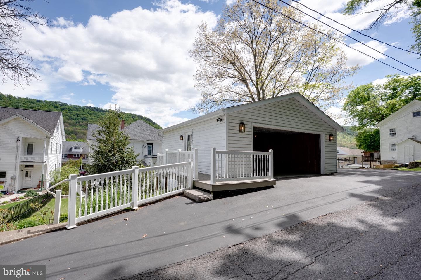 149 Walnut Street photo 75