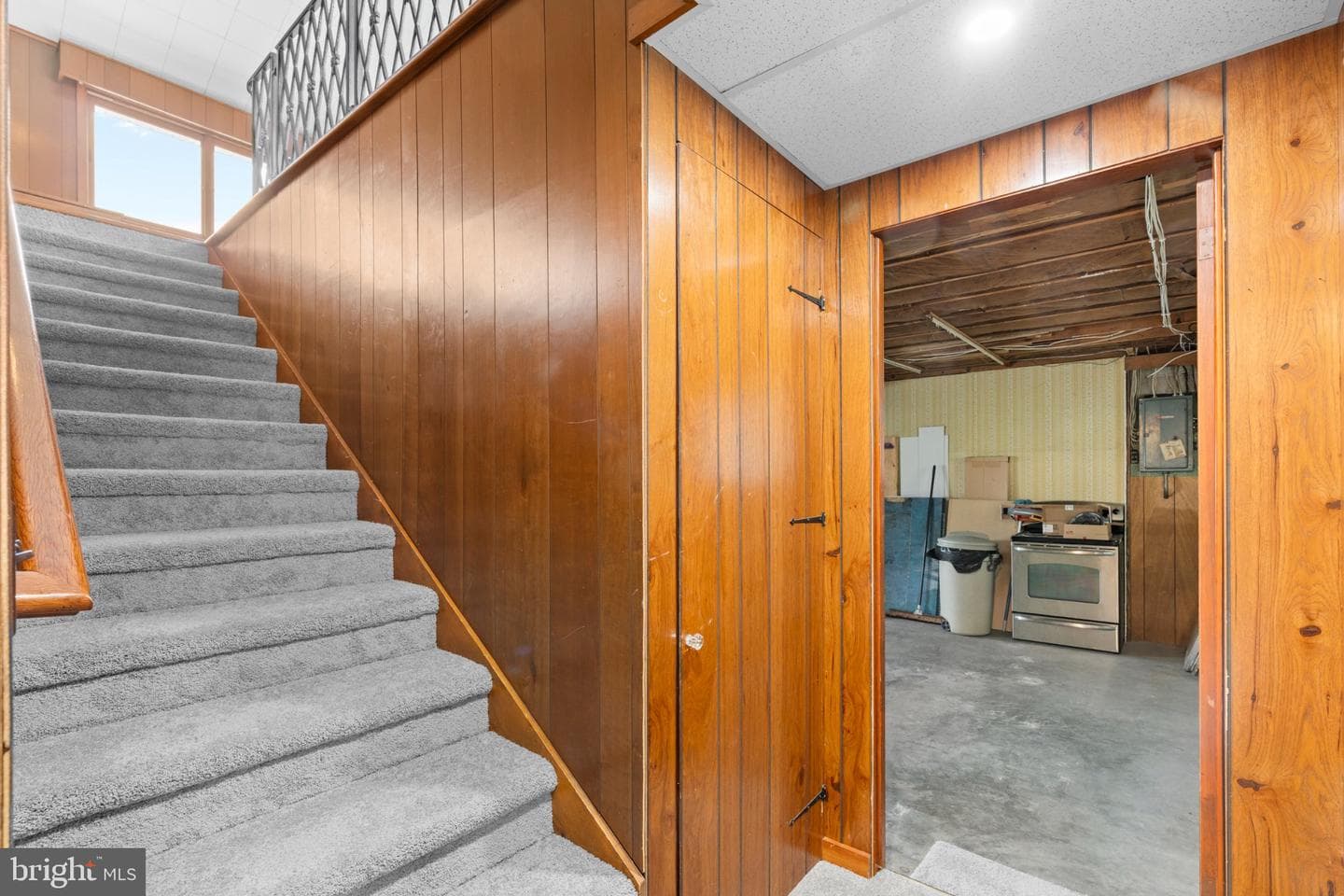 519 W 4th Street photo 14