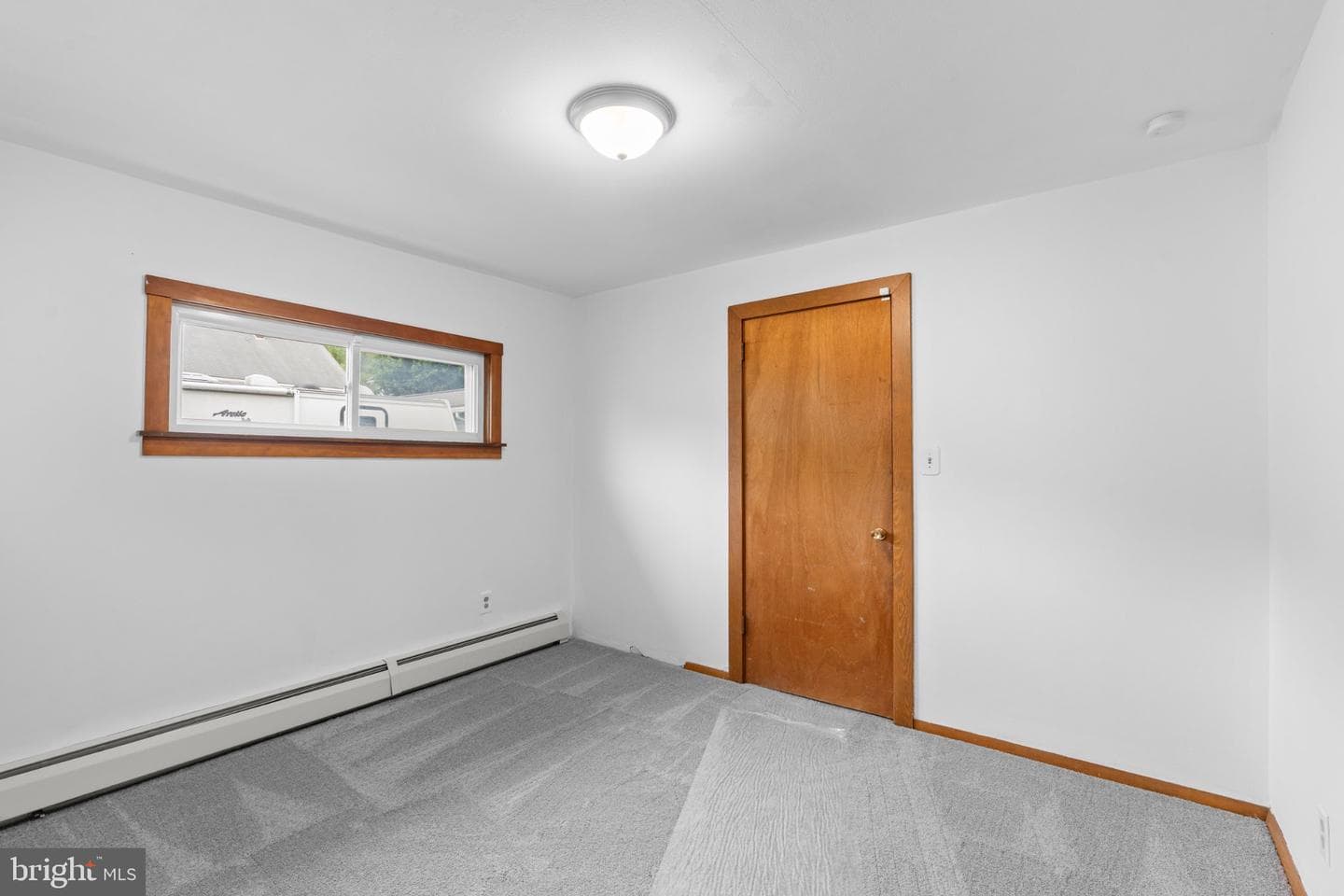 519 W 4th Street photo 18