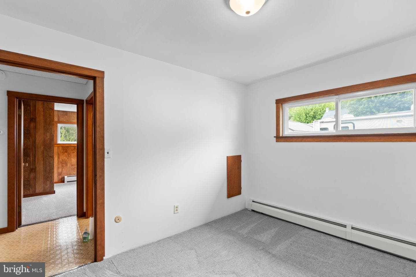 519 W 4th Street photo 28