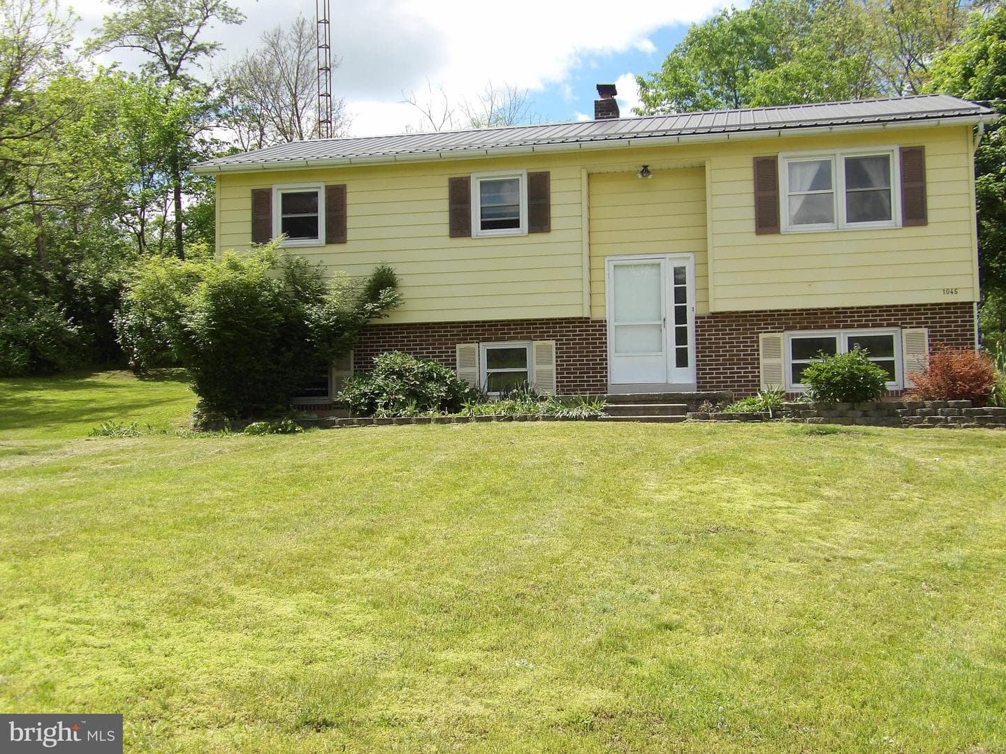 1045 Lockport Road photo 43